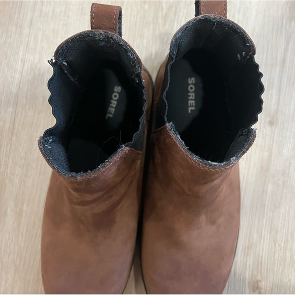 Sorel Women’s Boots - Picture 2 of 6